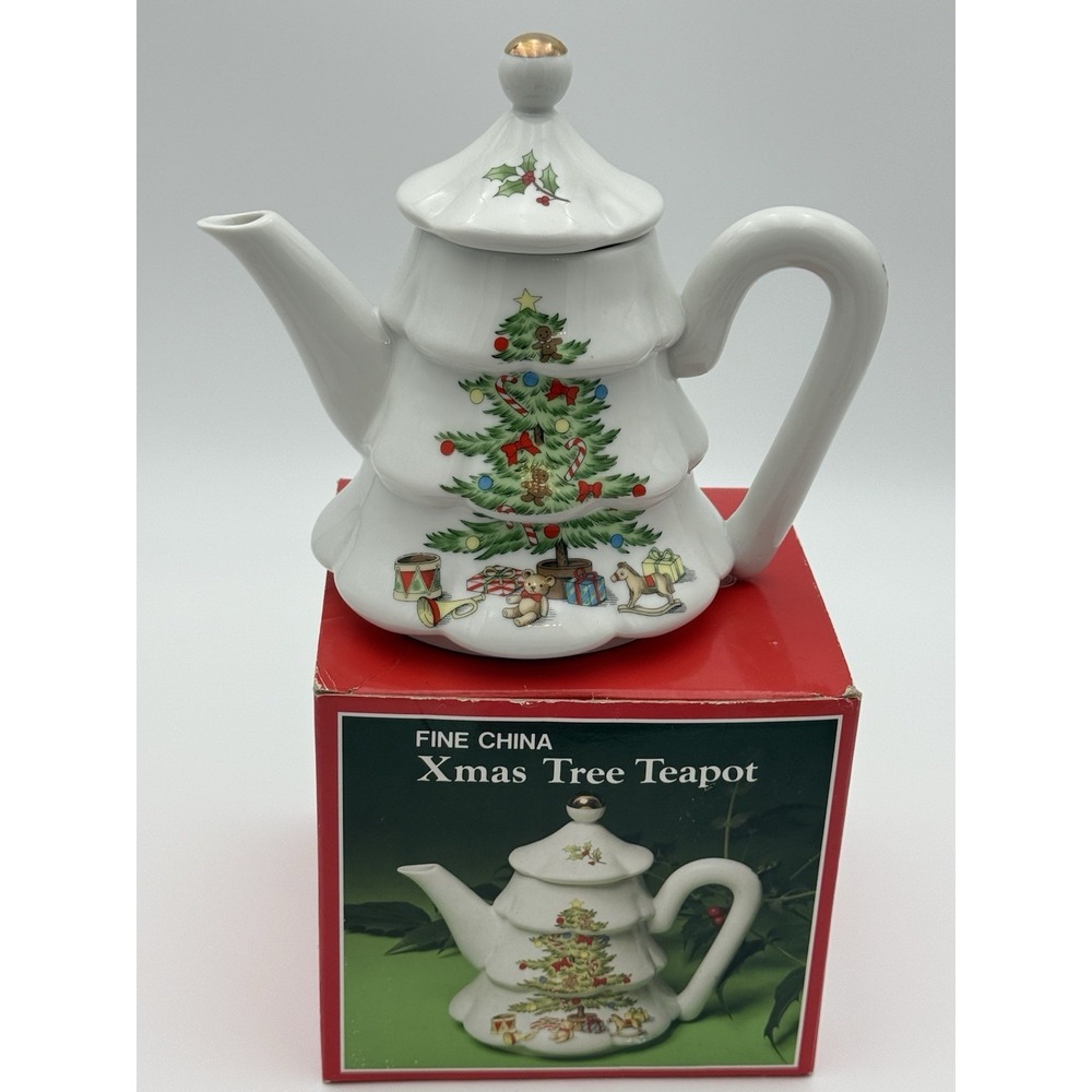 Vintage Christmas Tree Teapot Fine China Holiday‎ Hostess Made In Japan 1980's
